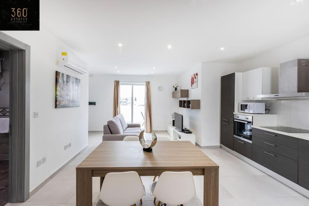 Spacious, Beautiful Central Penthouse With Bbq By 360 Estates Pietà 外观 照片